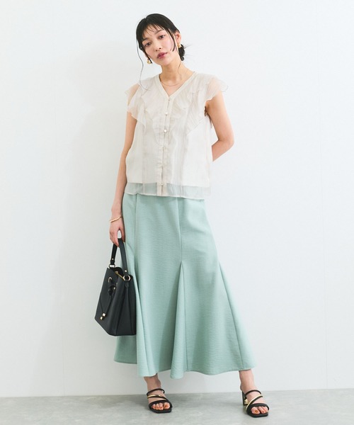 VIS（ビス）の「シアーラッフルフリルブラウス/通勤対応（シャツ/ブラウス・レディース・チャコールグレー/ピンク/ベージュ・FREE）」の22枚目の写真