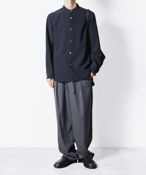 ATTACHMENT(アタッチメント)の「PE コンパクトツイル バンドカラー ドレスシャツ / PE COMPACT TWILL BAND COLLAR DRESS SHIRT(シャツ/ブラウス・メンズ・グレー系/ブラック/ネイビー/ホワイト・3/2/1)」の16枚目の写真
