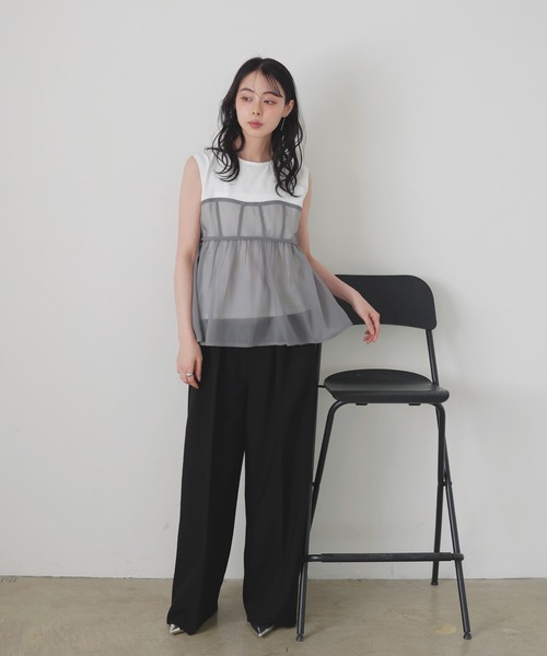 LIAN(リアン)の「ビスチェレイヤードトップス(Tシャツ/カットソー・レディース・ベージュ/ブラック系1/グレー/ブラック系2・FREE)」の20枚目の写真