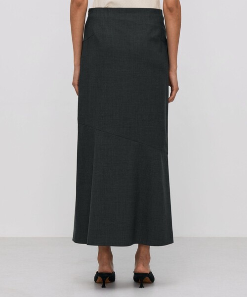 BACCA(バッカ)の「ウールトロピカル フレアスカート(スカート・レディース・チャコールグレー・34/36)」の5枚目の写真