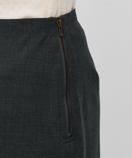 BACCA(バッカ)の「ウールトロピカル フレアスカート(スカート・レディース・チャコールグレー・34/36)」の9枚目の写真