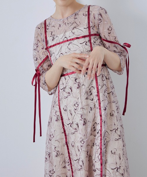 CELEN(セレン)の「【オケージョンドレス/結婚式/お呼ばれ】マルチway フラワーオーガンジーワンピース(ドレス・レディース・グリーン/パープル/ブラック・FREE)」の19枚目の写真