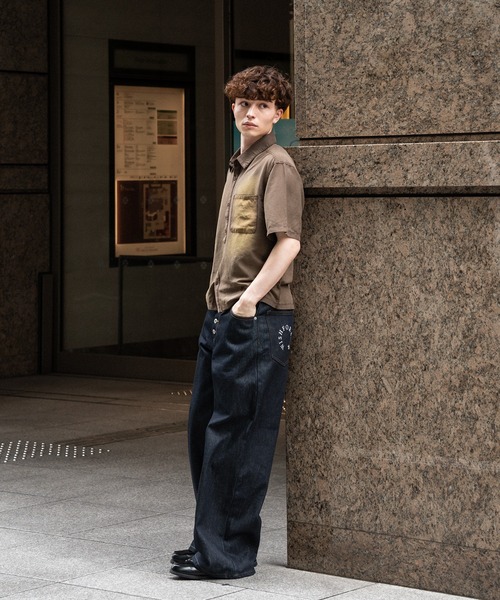 kutir(クティール)の「VINTAGELIKE RAYON CROPPED SHIRT/ヴィンテージライクレーヨンクロップドシャツ(シャツ/ブラウス・メンズ・ブラウン/グレー/ブラック・MEDIUM/LARGE)」の5枚目の写真