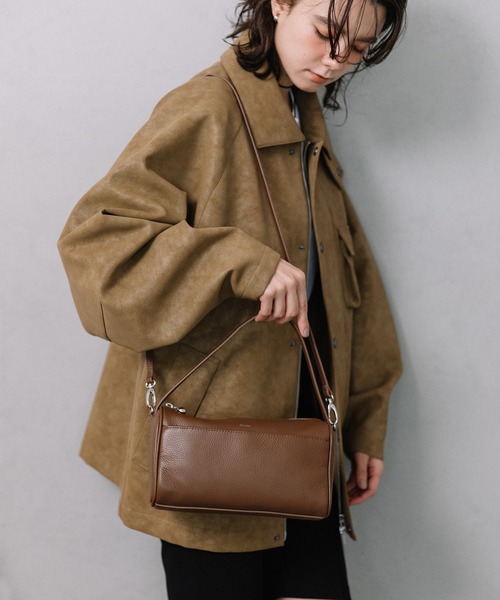 Beau're（ヴュレ）の「BEAURE Simple ボストン Bag（ボストンバッグ・レディース・ペールイエロー/ブラウン/ブラック・FREE）」の7枚目の写真