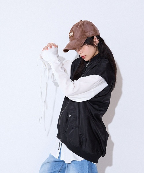 JEANASIS（ジーナシス）の「ロゴウォッシュドCAP/499165（キャップ・レディース・レッド系その他/ブラウン系その他/ブラック系その他・FREE）」の5枚目の写真