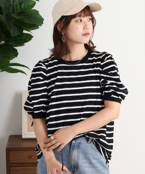 atONE(アットワン)の「ボーダーパフスリーブトップス(Tシャツ/カットソー・レディース・ブラック×ホワイト/ホワイト×ブラック・LL~3L/M-L/4L~5L)」の2枚目の写真
