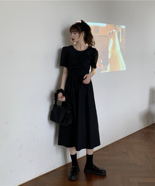 Mejoul（メジュール）の「バックリボンパフスリーブロングワンピース（ワンピース・レディース・ホワイト/ブラック・M）」の5枚目の写真