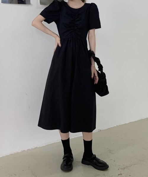Mejoul（メジュール）の「バックリボンパフスリーブロングワンピース（ワンピース・レディース・ホワイト/ブラック・M）」の3枚目の写真