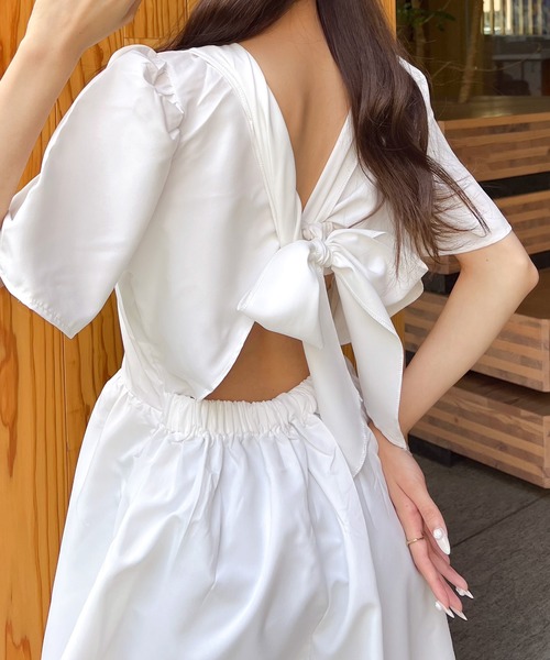 Mejoul（メジュール）の「バックリボンパフスリーブロングワンピース（ワンピース・レディース・ホワイト/ブラック・M）」の22枚目の写真
