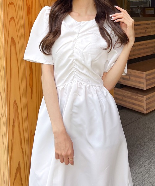 Mejoul（メジュール）の「バックリボンパフスリーブロングワンピース（ワンピース・レディース・ホワイト/ブラック・M）」の20枚目の写真