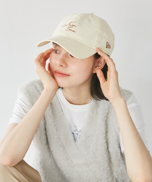EK BY NEW ERA（イーケーバイニューエラ）の「【NEW ERA(R)/ニューエラ別注】920CS MICRO CORDUROYCAP/リンクコーデ（キャップ・レディース・ネイビー/ブラウン/オフホワイト・FREE）」の2枚目の写真