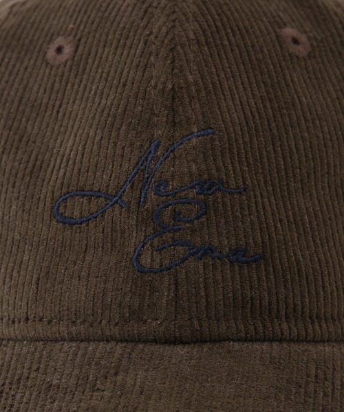 EK BY NEW ERA（イーケーバイニューエラ）の「【NEW ERA(R)/ニューエラ別注】920CS MICRO CORDUROYCAP/リンクコーデ（キャップ・レディース・ネイビー/ブラウン/オフホワイト・FREE）」の6枚目の写真