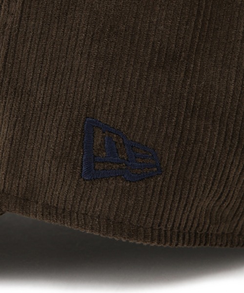 EK BY NEW ERA（イーケーバイニューエラ）の「【NEW ERA(R)/ニューエラ別注】920CS MICRO CORDUROYCAP/リンクコーデ（キャップ・レディース・ネイビー/ブラウン/オフホワイト・FREE）」の5枚目の写真