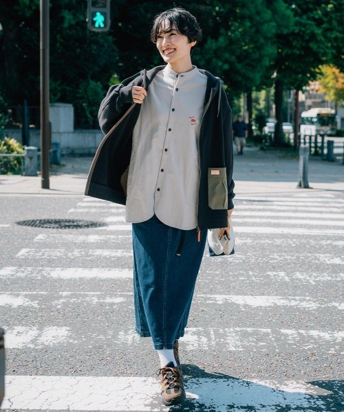 KRIFF MAYER Lady's Collection（クリフメイヤーレディースコレクション）の「【本体綿100％】異素材切替ざっくり裏毛ジャケット（パーカー・レディース・ベージュ/パープル/カラフル/ブラック/ナチュラル/グレー・MEDIUM/LARGE）」の7枚目の写真