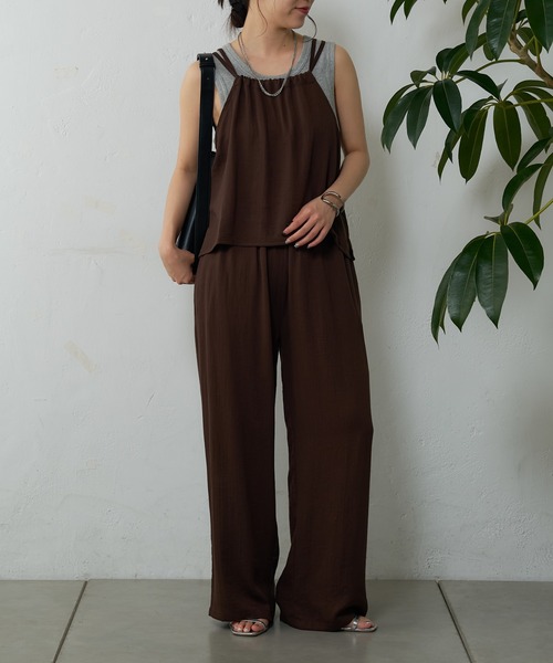 COLONY 2139(コロニートゥーワンスリーナイン)の「リネンライクキャミブラウス(キャミソール・レディース・ベージュ/ブラウン/ブラック・FREE)」の16枚目の写真