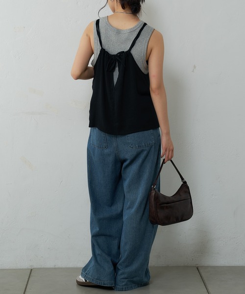 COLONY 2139(コロニートゥーワンスリーナイン)の「リネンライクキャミブラウス(キャミソール・レディース・ベージュ/ブラウン/ブラック・FREE)」の10枚目の写真