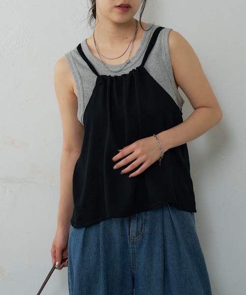 COLONY 2139(コロニートゥーワンスリーナイン)の「リネンライクキャミブラウス(キャミソール・レディース・ベージュ/ブラウン/ブラック・FREE)」の7枚目の写真