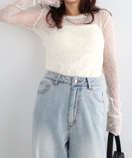 Freesia by andme（フリージアバイアンドミー）の「シアーレース長袖トップス（Tシャツ/カットソー・レディース・ブラック/ブルー/オフホワイト/ブラウン系その他・FREE）」の5枚目の写真