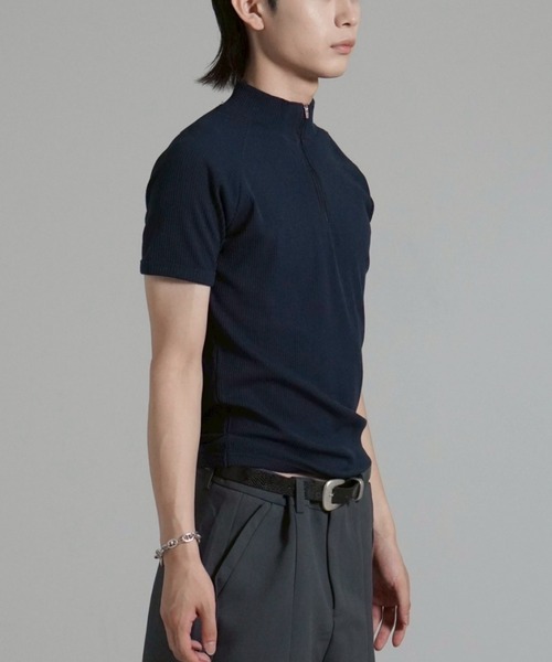 Chikashitsu +（チカシツプラス）の「【Chikashitsu +】mockneck zip half sleeve t-shirt / 【チカシツプラス】モックネックジップ半袖Tシャツ（Tシャツ/カットソー・メンズ・ブラック/グレー/ネイビー・ONE SIZE）」の14枚目の写真
