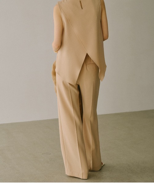 anuans(アニュアンス)の「トリアセテートリラックスパンツ(スラックス・レディース・ブラック/サックスブルー/ベージュ/ネイビー・SMALL/MEDIUM)」の13枚目の写真