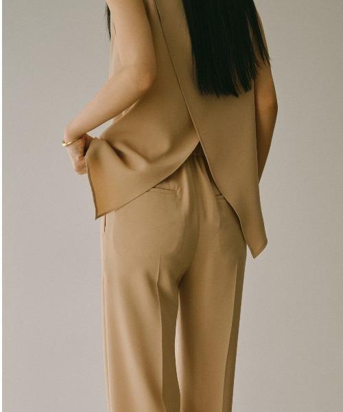 anuans(アニュアンス)の「トリアセテートリラックスパンツ(スラックス・レディース・ブラック/サックスブルー/ベージュ/ネイビー・SMALL/MEDIUM)」の19枚目の写真