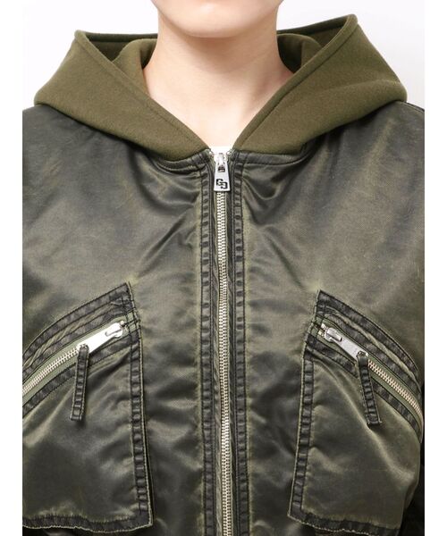 GYDA(ジェイダ)の「pigment processed hoodieブルゾン(ブルゾン・レディース・チャコールグレー/カーキ・FREE)」の9枚目の写真