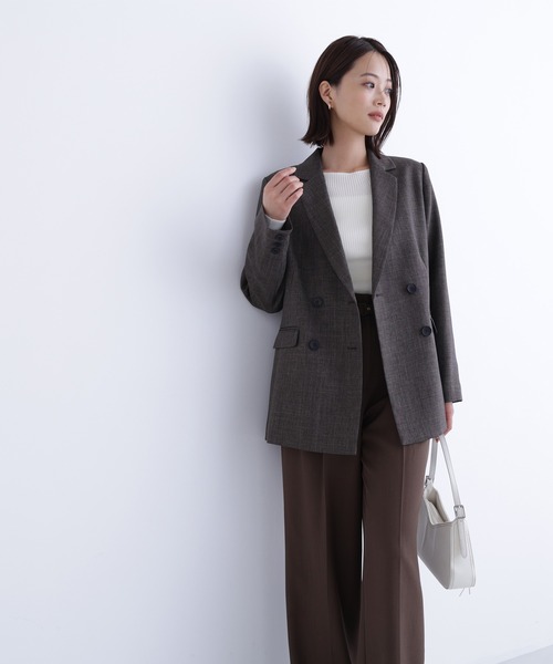 NATURAL BEAUTY BASIC（ナチュラルビューティーベーシック）の「◇シャークスキン SETUPダブルブレストジャケット（テーラードジャケット・レディース・ダークブラウン/ネイビー・SMALL/MEDIUM）」の15枚目の写真