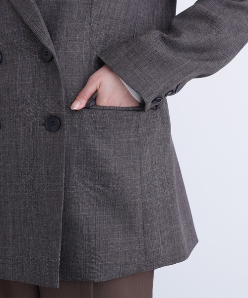 NATURAL BEAUTY BASIC（ナチュラルビューティーベーシック）の「◇シャークスキン SETUPダブルブレストジャケット（テーラードジャケット・レディース・ダークブラウン/ネイビー・SMALL/MEDIUM）」の3枚目の写真