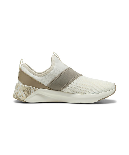 PUMA(プーマ)の「PUMA プーマ ウィメンズ ソフトライド ハルリー スリップオン M ランニング(スニーカー・レディース・ホワイト系その他/ブラック系その他2・24.5cm/24.0cm/23.5cm/26.0cm/25.5cm/25.0cm/23.0cm/22.5cm/22.0cm)」の11枚目の写真