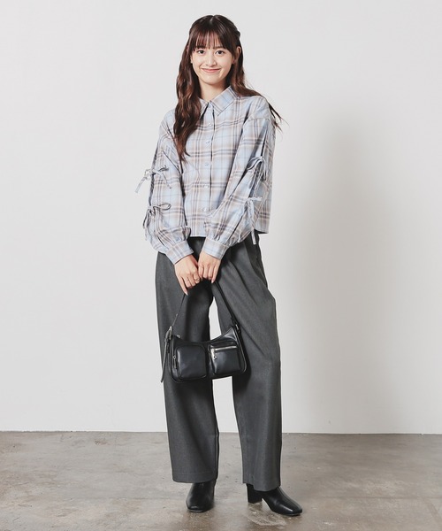 Honeys（ハニーズ）の「ストレートパンツ（股下６４ｃｍ）（スラックス・レディース・ブラック/ヘザーチャコール/ブラウン・SS/S/M/LL/L）」の8枚目の写真