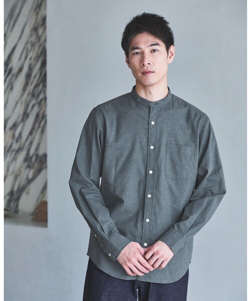 green label relaxing(グリーンレーベルリラクシング)の「ナチュラルフィット バンドカラー シャツ(シャツ/ブラウス・メンズ・ネイビー/グレー系/オリーブ/ダークグレー・S/XS/L/M/XL)」の2枚目の写真
