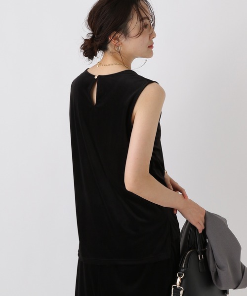 Elura（エルーラ）の「ベロアタンク/582313（タンクトップ・レディース・ダークブラウン/ブラック・FREE）」の9枚目の写真