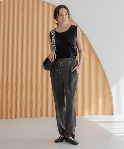 Elura（エルーラ）の「ベロアタンク/582313（タンクトップ・レディース・ダークブラウン/ブラック・FREE）」の22枚目の写真