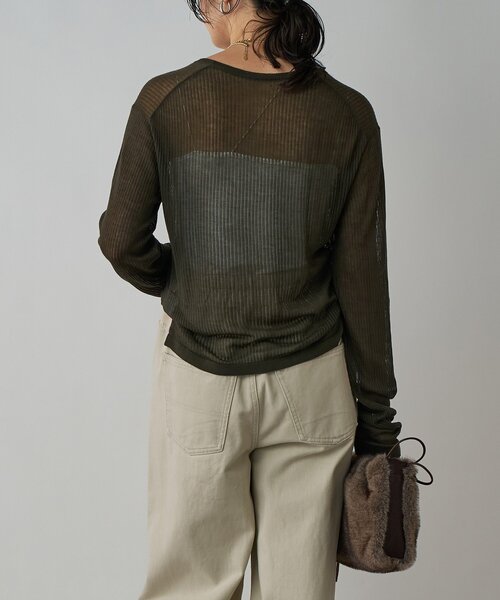 RIVE DROITE（リヴドロワ）の「【抜け感◎】シアーUネックニット（ニット/セーター・レディース・グレー/カーキ・FREE）」の15枚目の写真
