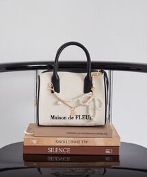 Maison de FLEUR | チャーム付きキャンバスボストンバッグ(ボストンバッグ)