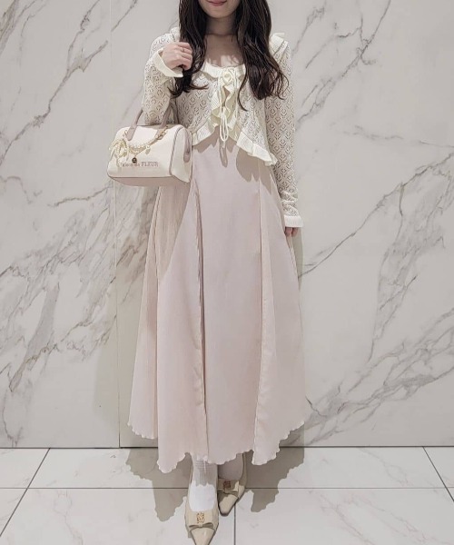 Maison de FLEUR(メゾンドフルール)の「チャーム付きキャンバスボストンバッグ(ボストンバッグ・レディース・ピンク/ブラック・FREE)」の22枚目の写真