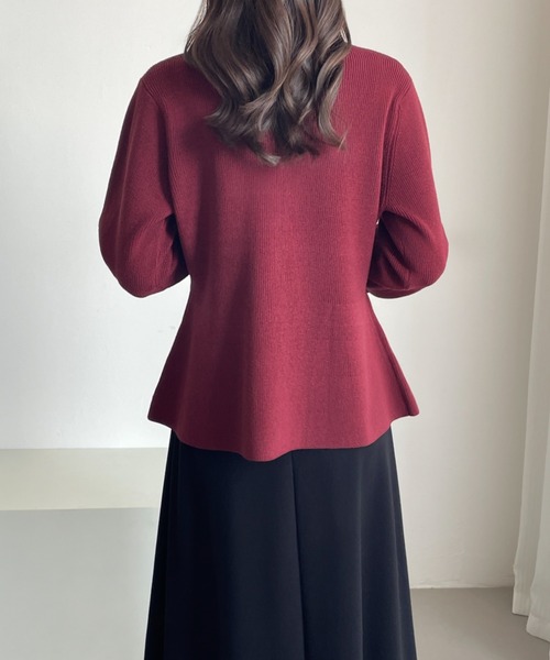 ABITOKYO(アビトーキョー)の「開襟フレアシルエットペプラムニットカーディガン(カーディガン/ボレロ・レディース・ボルドー/ベージュ/アイボリー/ブラック・M/L)」の7枚目の写真