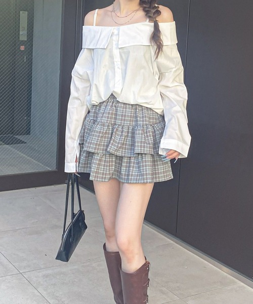 frunco(フランコ)の「2wayワンショルブラウス(シャツ/ブラウス・レディース・ホワイト/ベージュ・FREE)」の19枚目の写真
