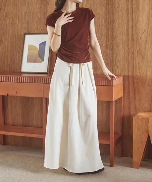 LAULEN（ローレン）の「velor side shirring tops /ベロアサイドシャーリングトップス（Tシャツ/カットソー・レディース・グレイッシュベージュ/ブラック/テラコッタ・FREE）」の20枚目の写真