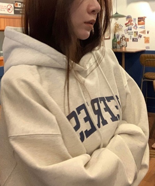 Teem Store(チームストア)の「レタリングオーバーサイズパーカー(パーカー・レディース・ブラウン/グレー/ネイビー/ライトグレー・M/L)」の10枚目の写真