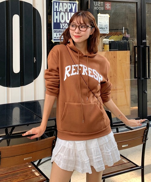 Teem Store(チームストア)の「レタリングオーバーサイズパーカー(パーカー・レディース・ブラウン/グレー/ネイビー/ライトグレー・M/L)」の17枚目の写真
