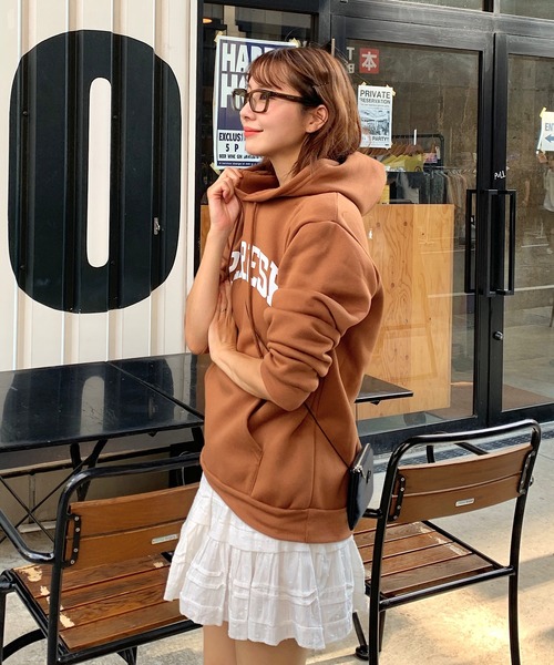 Teem Store(チームストア)の「レタリングオーバーサイズパーカー(パーカー・レディース・ブラウン/グレー/ネイビー/ライトグレー・M/L)」の22枚目の写真