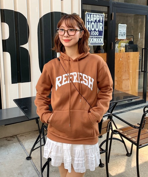 Teem Store(チームストア)の「レタリングオーバーサイズパーカー(パーカー・レディース・ブラウン/グレー/ネイビー/ライトグレー・M/L)」の18枚目の写真