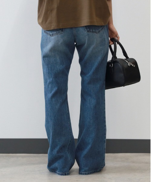 Right-on(ライトオン)の「【HONEYSUCKLE ROSE】フレアジーンズ(デニムパンツ・レディース・ダークインディゴブルー/その他1・S/M/L)」の4枚目の写真