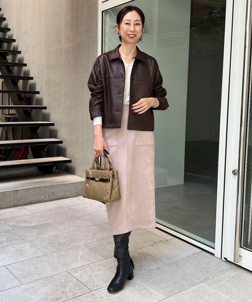MICO COULIER（ミコクリエ）の「ストレッチレザージャケット（ブルゾン・レディース・キャメル/ブラウン・38）」の7枚目の写真