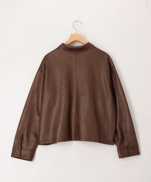 MICO COULIER（ミコクリエ）の「ストレッチレザージャケット（ブルゾン・レディース・キャメル/ブラウン・38）」の4枚目の写真