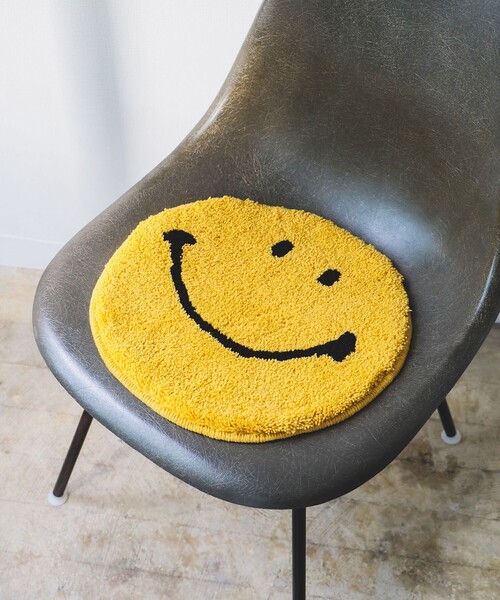 MIYOSHI RUG x SECOND LAB. / SMILE CHAIR RUG（ラグ/マット）｜bpr