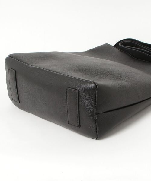kalsac（カルサック）の「シンプルレザーショルダー　Mサイズ（ショルダーバッグ・レディース・ブラック・ONE SIZE）」の13枚目の写真