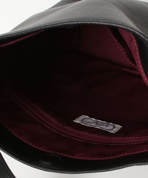 kalsac（カルサック）の「シンプルレザーショルダー　Mサイズ（ショルダーバッグ・レディース・ブラック・ONE SIZE）」の14枚目の写真