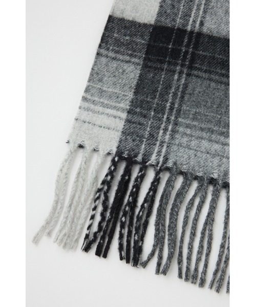 RODEO CROWNS WIDE BOWL（ロデオクラウンズワイドボウル）の「チェックマフラー（マフラー・レディース・レッド系その他/ブラック系その他/ベージュ系その他・FREE）」の11枚目の写真